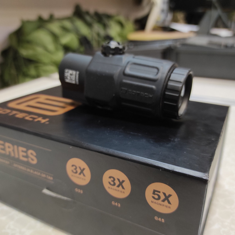 Увеличитель EOTech G33.STS 3x Blk Magnifier откидной для коллиматорных прицелов б/у Увеличитель EOTech G33.STS 3x Blk Magnifier откидной для коллиматорных прицелов б/у