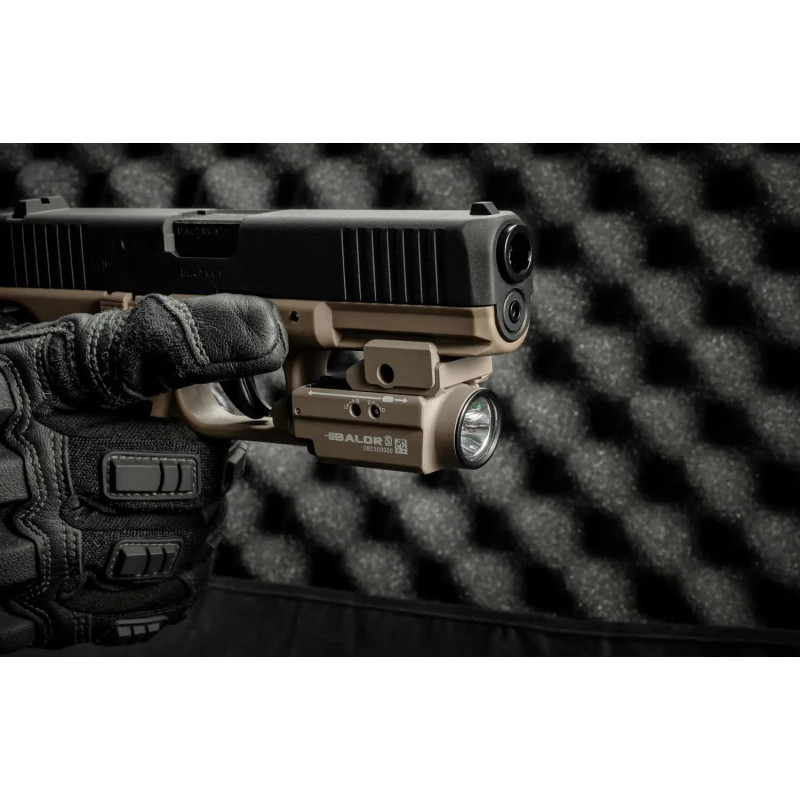 Фонарь с ЛЦВ Olight Baldr S Green Laser Flat Dark Earth