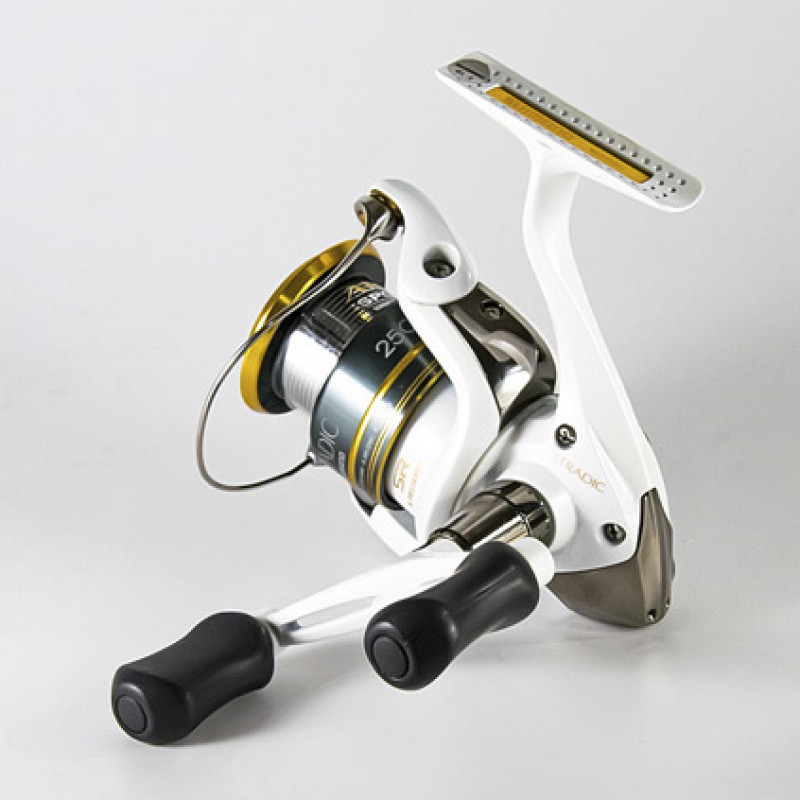 Катушка Shimano Stradic 3000SFC Катушка Shimano Stradic 3000SFC