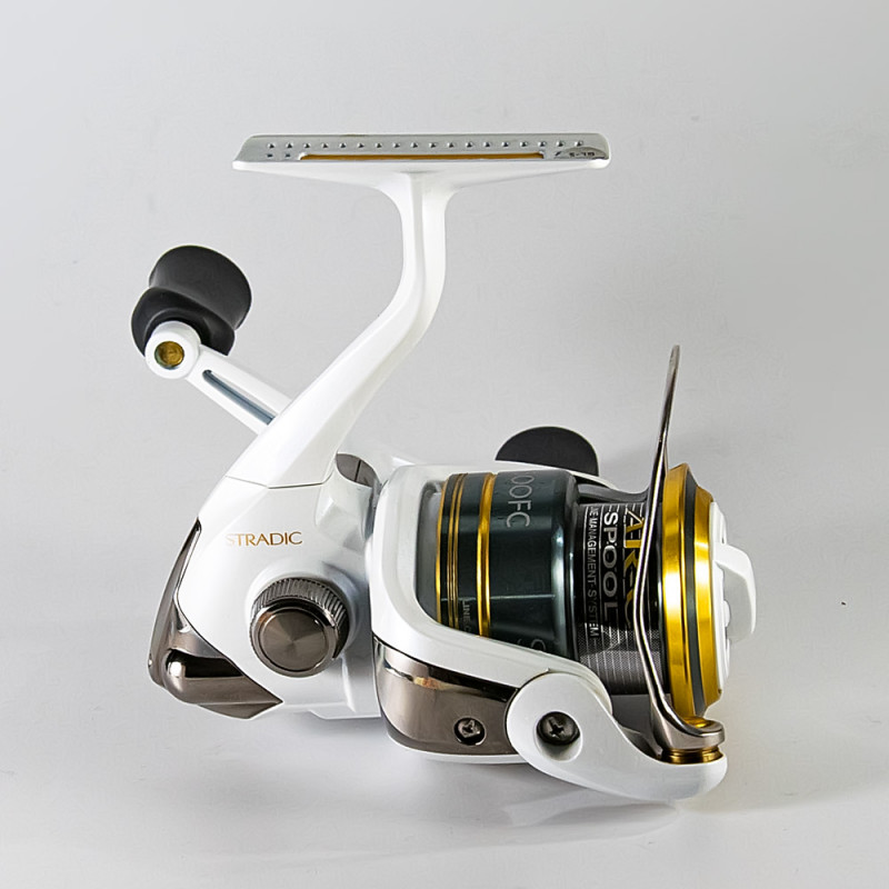 Катушка Shimano Stradic 3000SFC Катушка Shimano Stradic 3000SFC