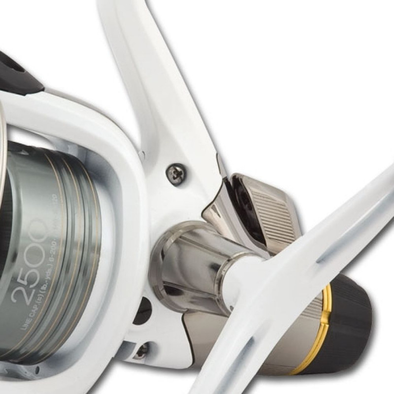 Катушка Shimano Stradic GTM 2500 RC Катушка Shimano Stradic GTM 2500 RC